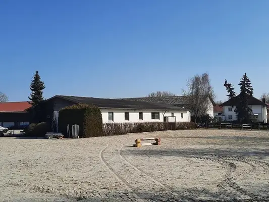 Stalltrakt zu verpachten