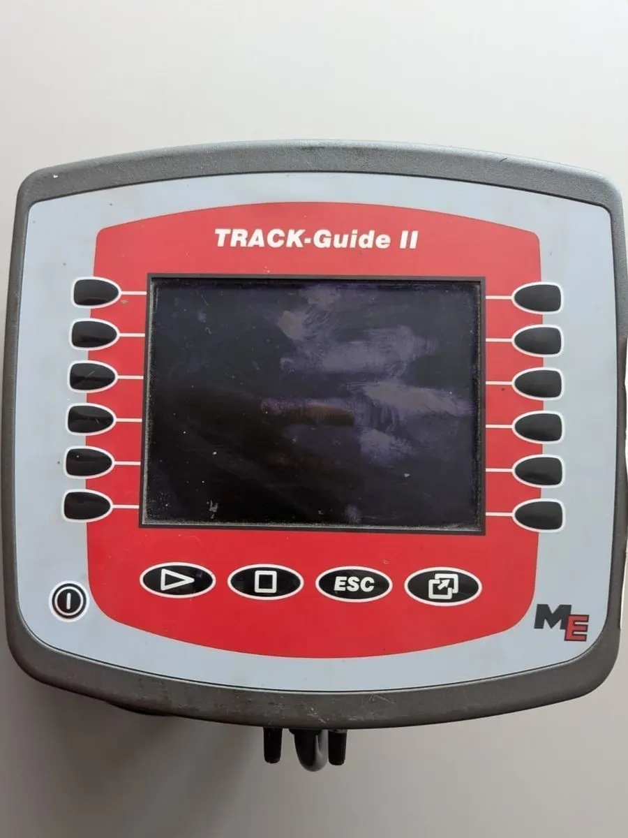 Müller Track Guide ll