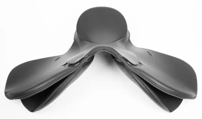 Tekna Maximus-Sattel smooth S Line, 2XW Kopfeisen mit Softsitz für eine ideale Sitzposition