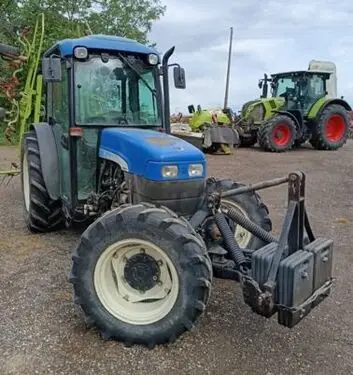 New Holland TN95FA