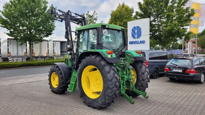 John Deere 6400 DEFEKT