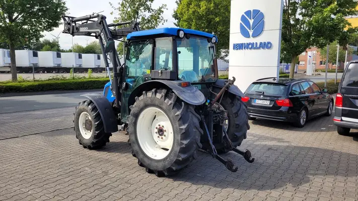New Holland TN 70 DA