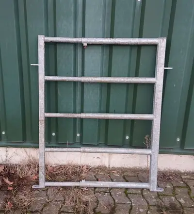 verschiedene Abtrennungen/Tore von Patura