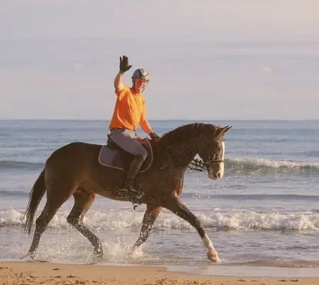 Reiten lernen auf höchstem Niveau – dort, wo andere Urlaub machen