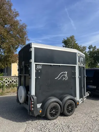 Pferdeanhänger Ifor Williams HB506