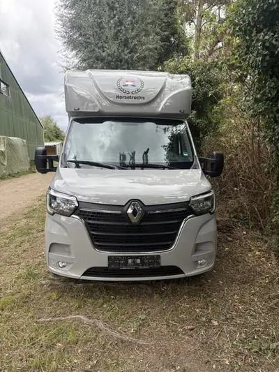 Toller 2 Pferdetransporter