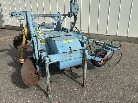 IRF2