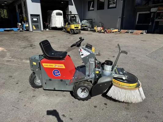 Westermann Cleanmeleon 2 Pro E-Lectric+ mit Radialbesen