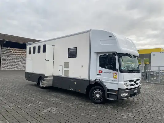 Pferdewohnmobil für 3 Pferde