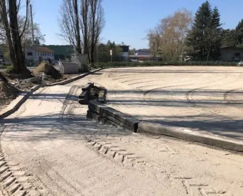 Gepflegte Reitanlage direkt an der Grenze zur Schweiz!