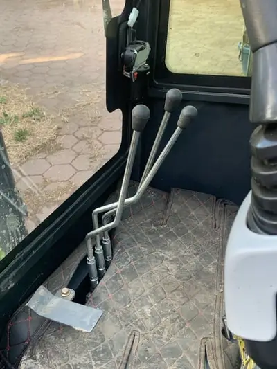 Minibagger. 1.5 T Diesel nur 80 Stunden