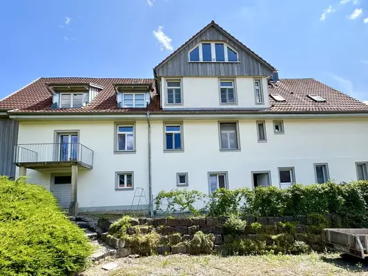 Historisches Hofgut mit Landwirtschaft auf 40 ha arrondierter Fläche & Pferdehaltung, nahe Bodenseeu