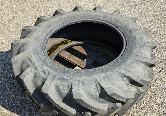 Vredestein 14.9R28 128 A8