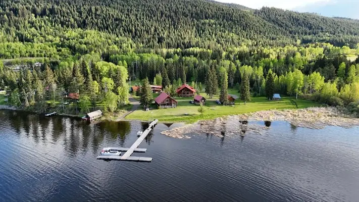10 ha Lebensoase. Traum-Destination für geführte Reit-Touren. Kanada - British Columbia.