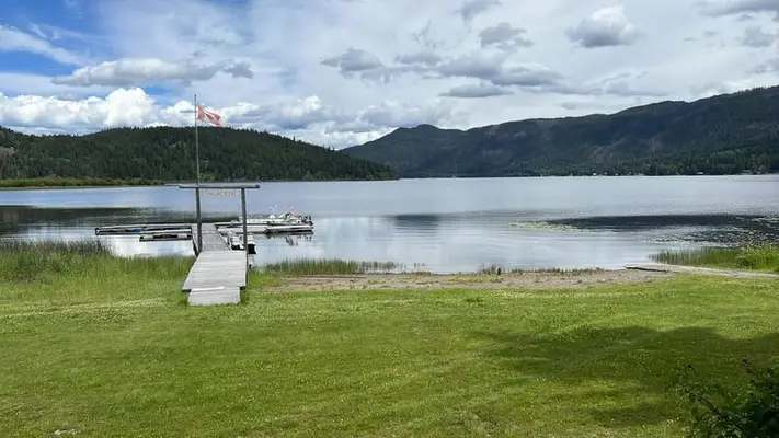 10 ha Lebensoase. Traum-Destination für geführte Reit-Touren. Kanada - British Columbia.