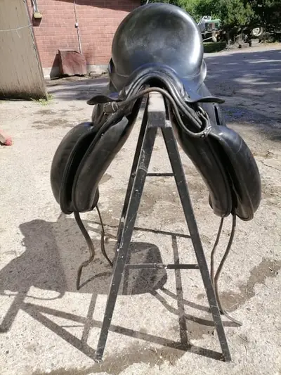 Pony dressursattel