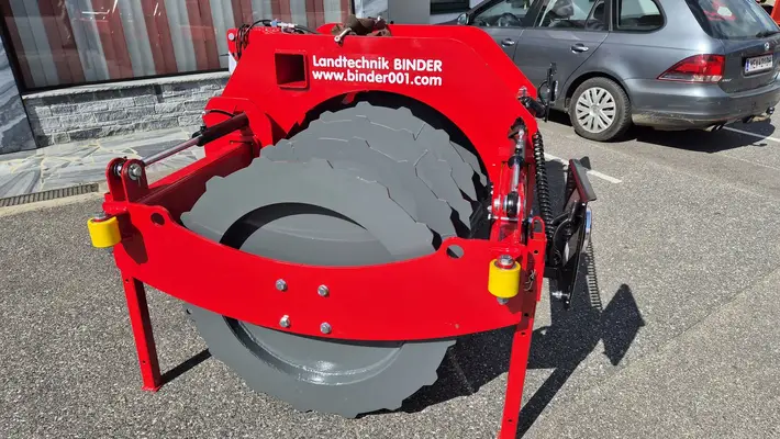 EcoLine Silagewalze 2500 hydr.