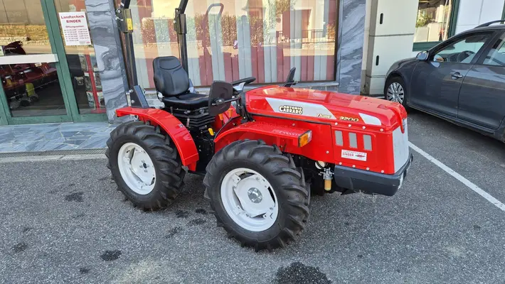 Antonio Carraro Tigre 3200