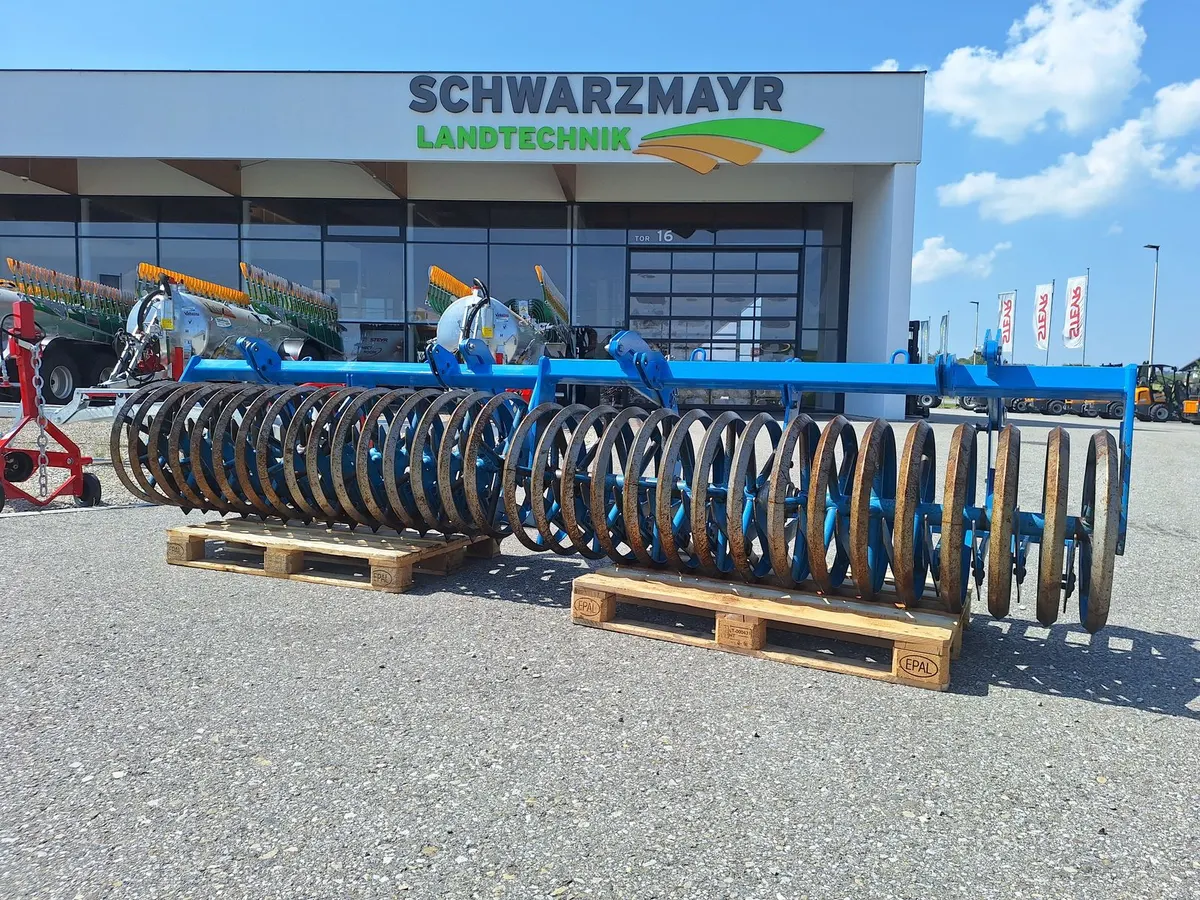 Lemken Messerwalze zu Karat 9/400K