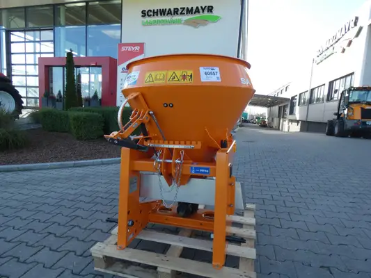 Iseki Schleuderstreuer
