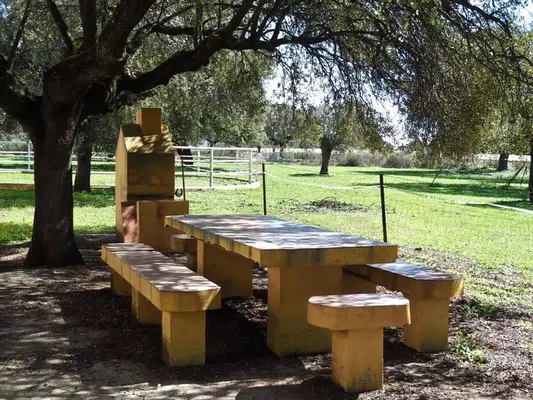 Voll ausgestattete Pferdefinca – 24 ha – Cáceres