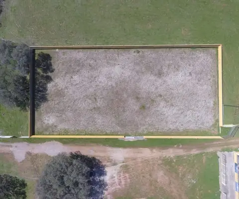 Voll ausgestattete Pferdefinca – 24 ha – Cáceres