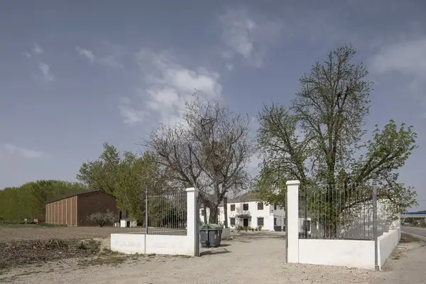 Rustic Property Ideal For Stud Farm For Sale.