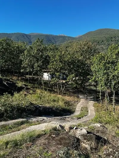 Finca im Gebiet von Gredos in Ensueño