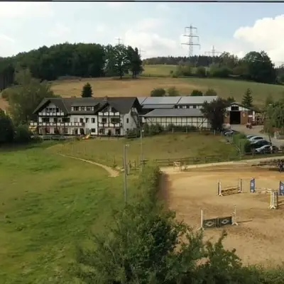 Pferdebox zu vermieten