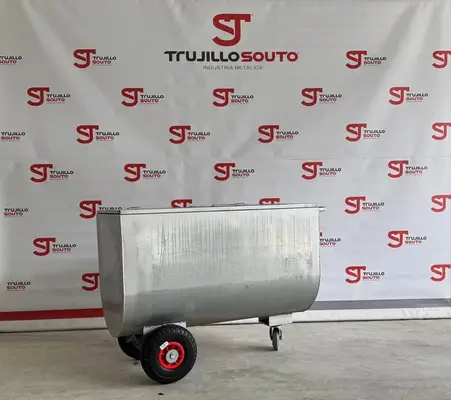 Pferdewagen mit Abdeckung