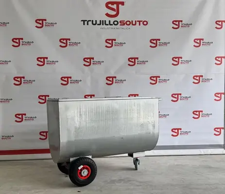 Pferdewagen mit Abdeckung