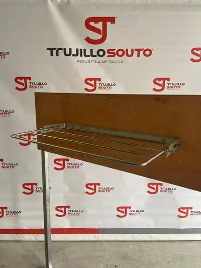 Halter für Decken