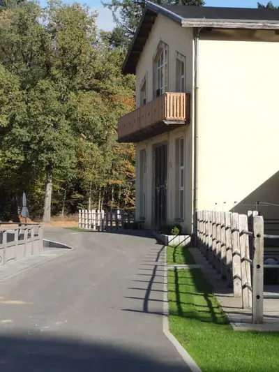 Schlossgestüt Gadow vermietet mehrere Boxen oder kompletten Stalltrakt