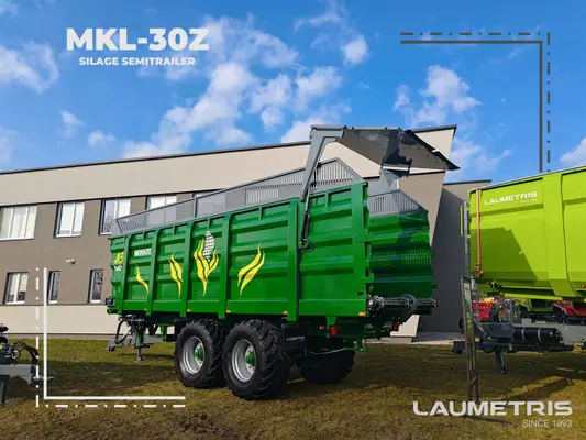 Laumetris Silagewagen 40 m3 / Silage trailer