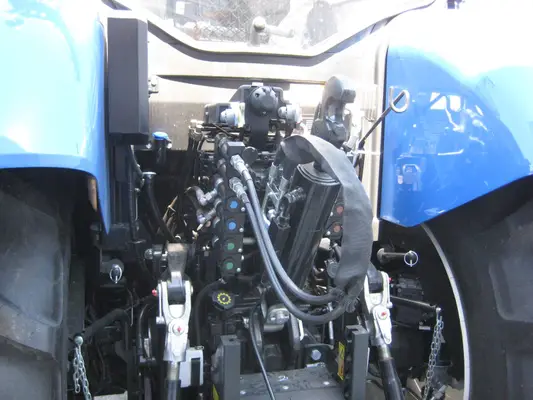 New Holland T6.180 Auto Command SideWinder II (Stage V)