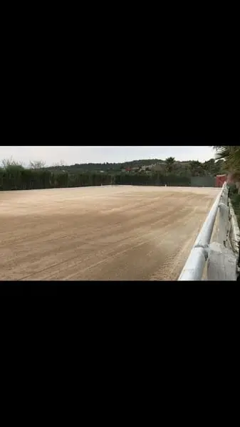 WUNDERSCHÖNE, EXCLUSIVE REITANLAGE IN VALENCIA