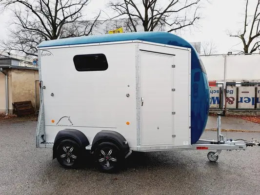 Böckmann Portax SKA PKW-Pferdeanhänger 2,4t neues Modell