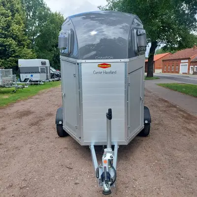 Böckmann Champion Esprit ECO Alu-Pferdeanhänger NEU
