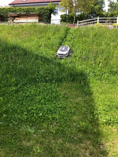 MOWRATOR S1 Mähroboter Böschungsmäher Hangmäher