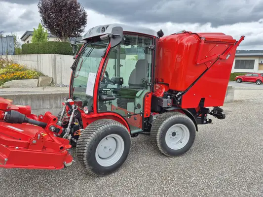 Antonio Carraro SP 4800 Traktor Schlepper Holder Winterdienst