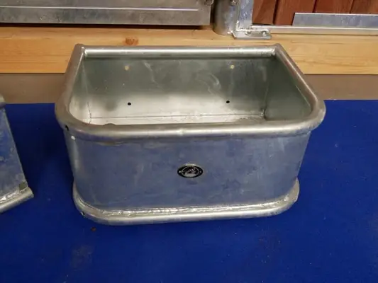 Futtertröge verschiedene Modelle