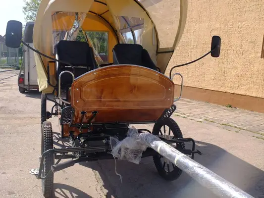 Neuer Planwagen m. 2m Sitzbänken