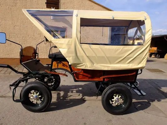 Neuer Planwagen m. Traktorrädern