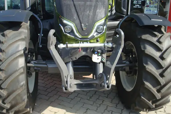 Valtra N135 HiTech
