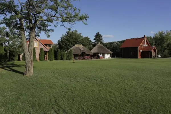 Ihr Anteil am Paradies – El Bronco Ranch, Ungarn
