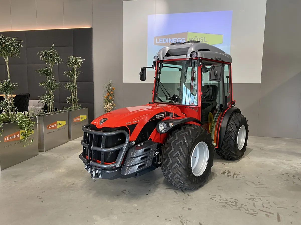 Antonio Carraro SRX 7800