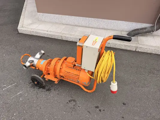 A&T Schneier Diverse Schneider Pumpen und Rührgeräte